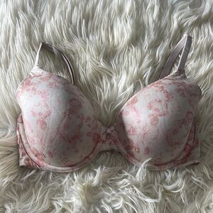 Victoria’s Secret pink floral lightly padded adjustable body by Victoria bra 32